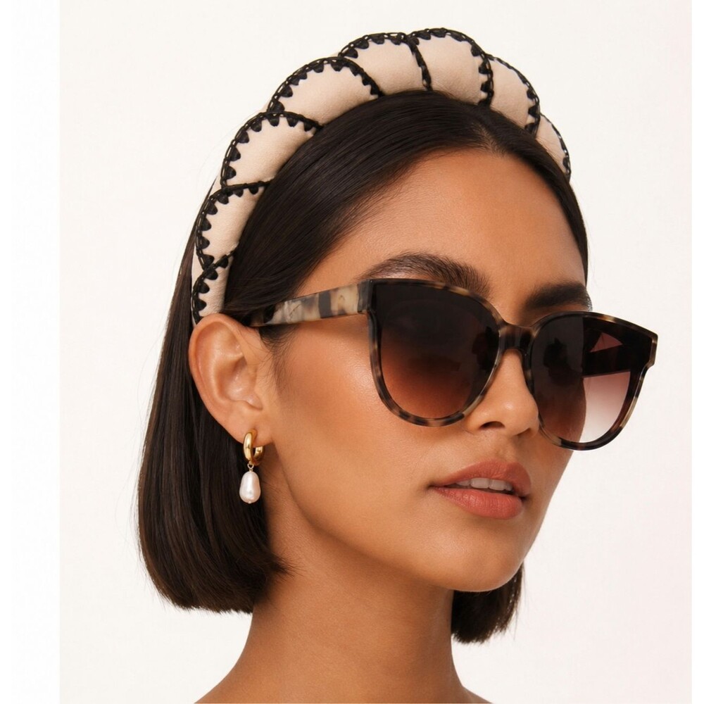 LELE SADOUGHI Women's New Sunglasses Retro Cat Eye Tortoise UV400
